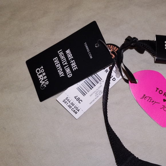 Torrid Betsy Johnson 48c 360 Bra - Picture 5 of 5